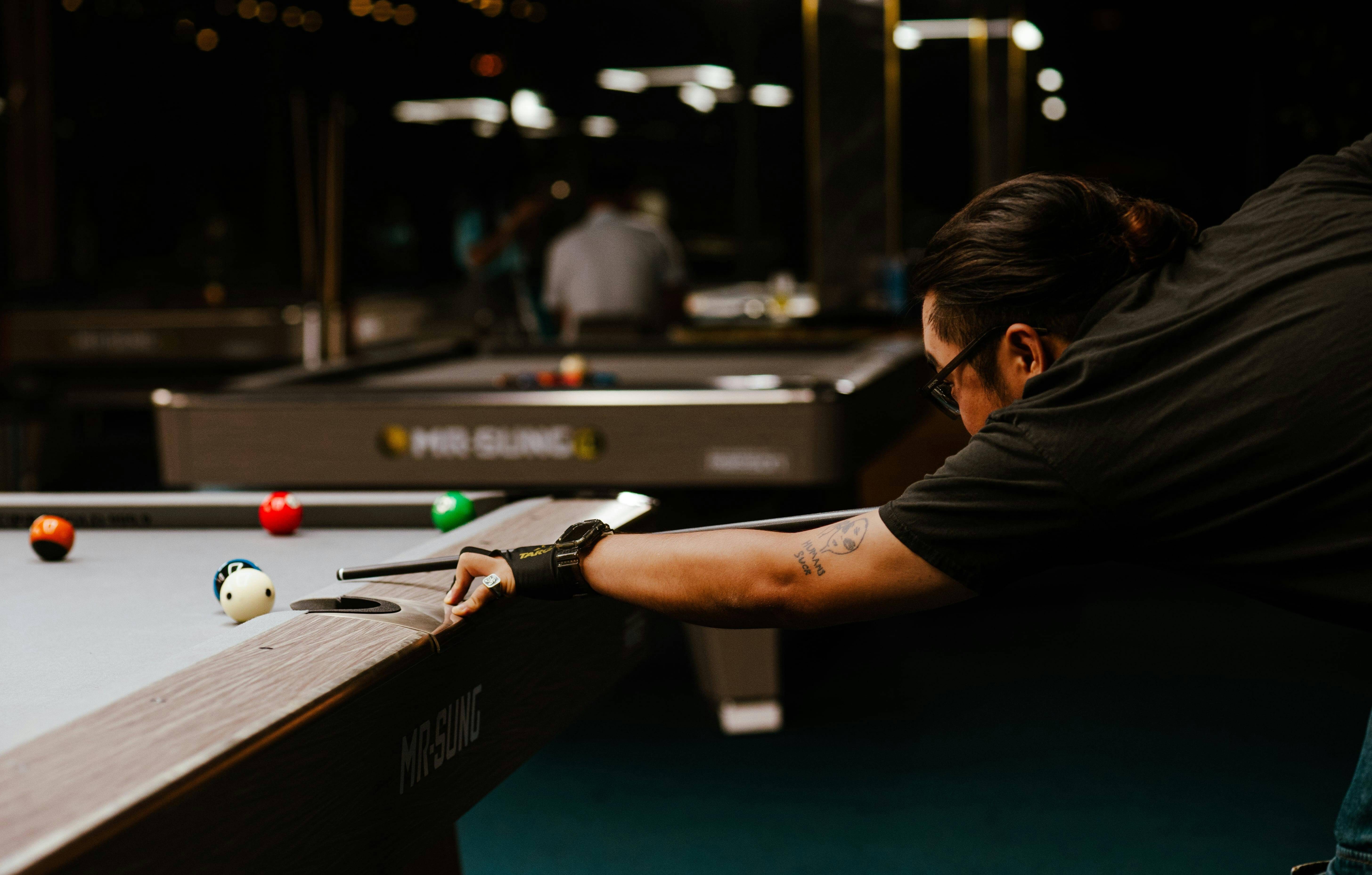 Pool Cue Buying Guide 2025 – How to Choose the Perfect Cue for Your Ga ...