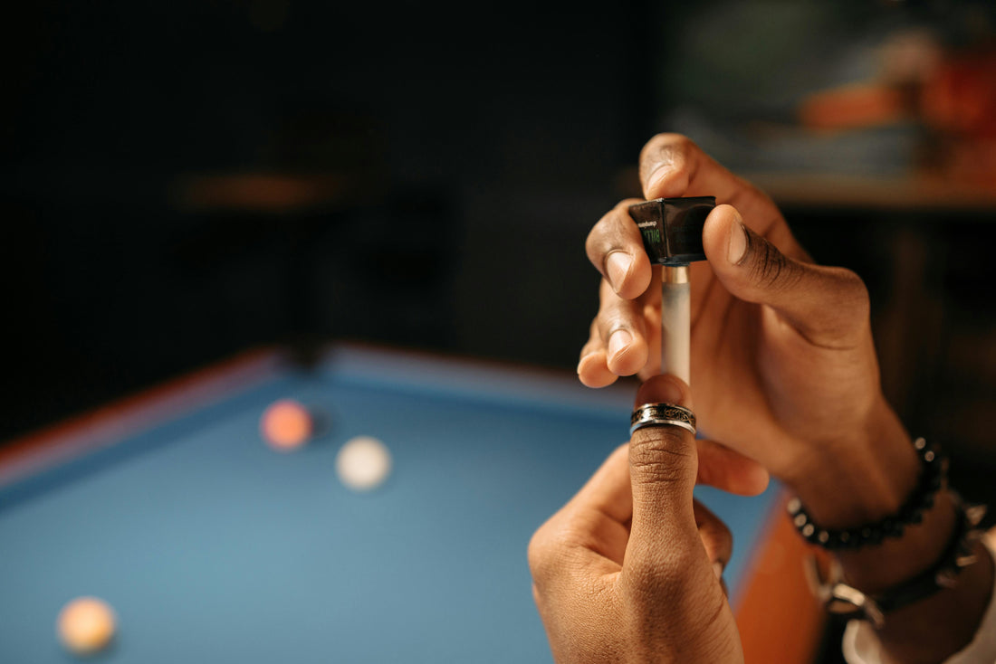 Are Carbon Fiber Cues Suitable for All Climates? Humid, Cold—No Problem?