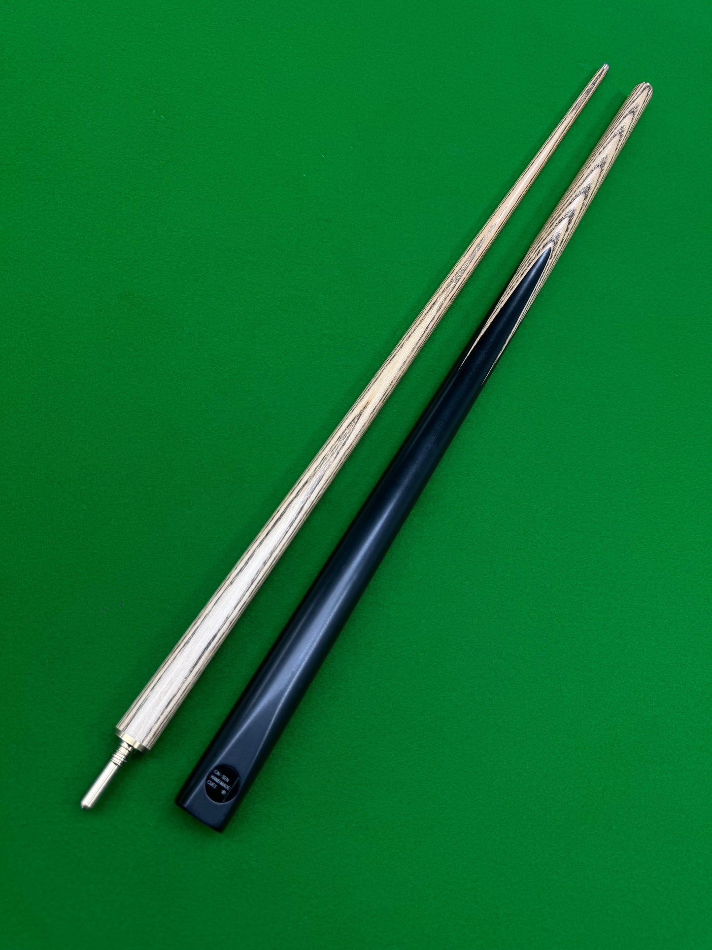 Handcrafted custom snooker cue
