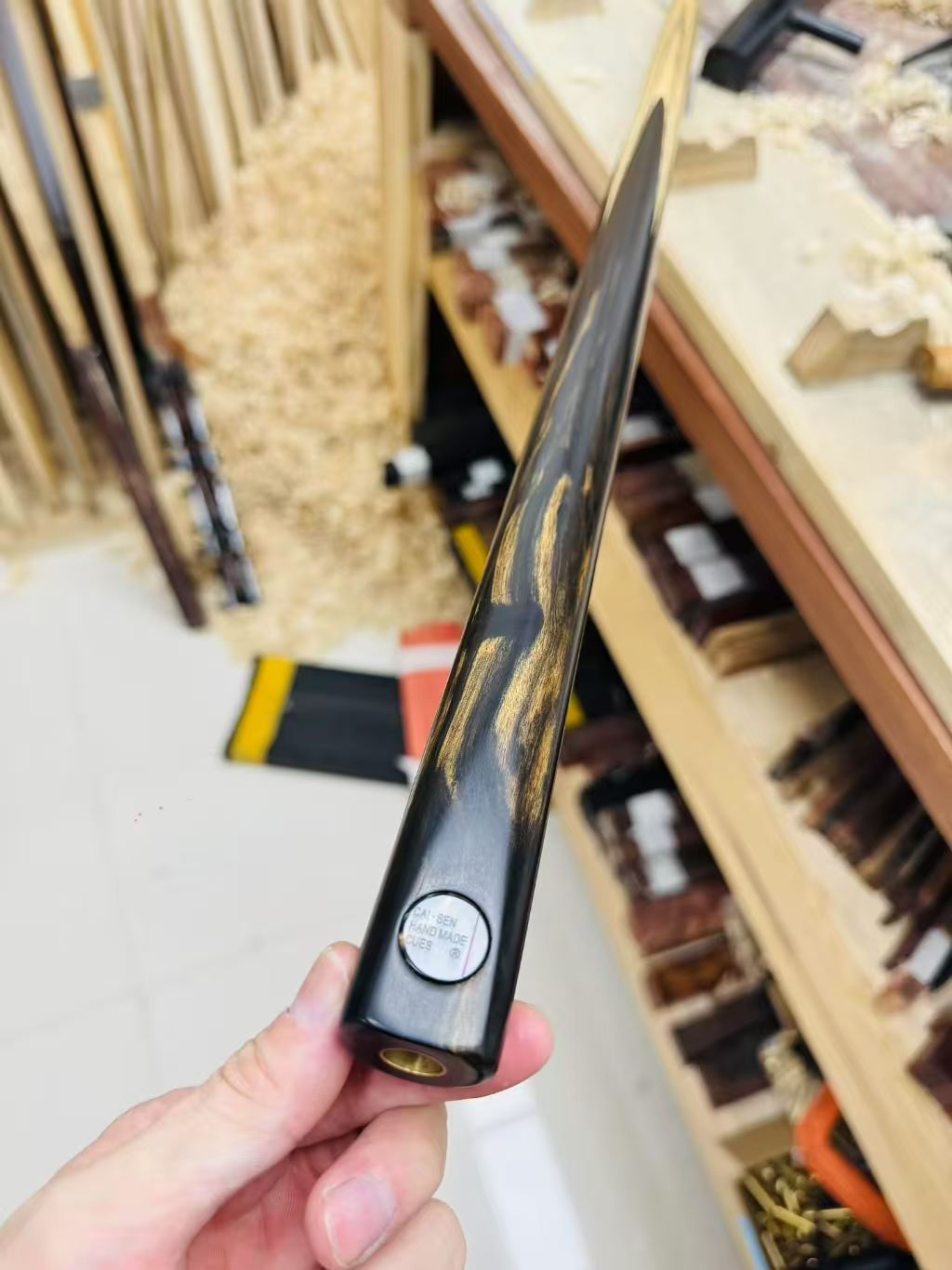 Handcrafted custom snooker cue